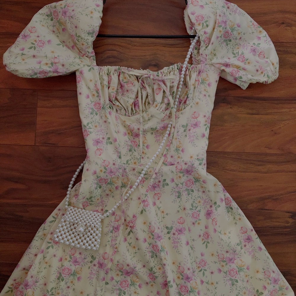 LEMON FLORAL PUFF SLEEVE MIDI SUNDRESS